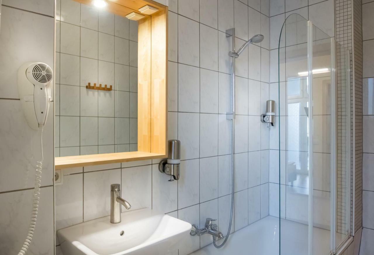 Dingdong Koblenz - City Apartments Екстер'єр фото