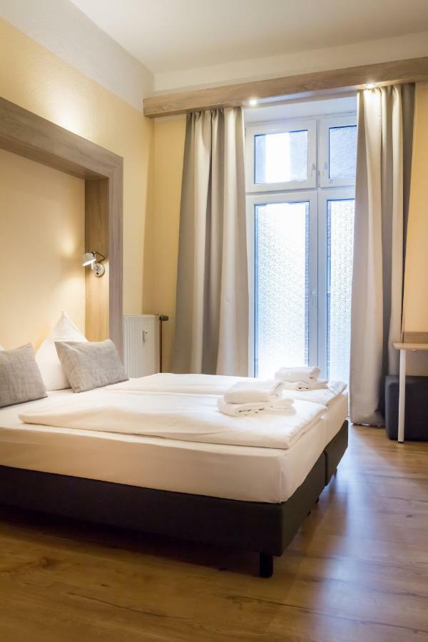 Dingdong Koblenz - City Apartments Екстер'єр фото